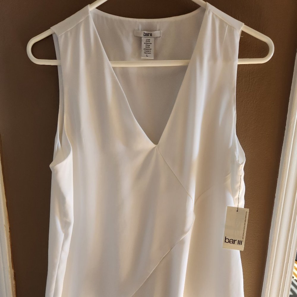 NWT white sleeveless top